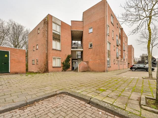 Bovenwoning te koop in De Akkers, Spijkenisse