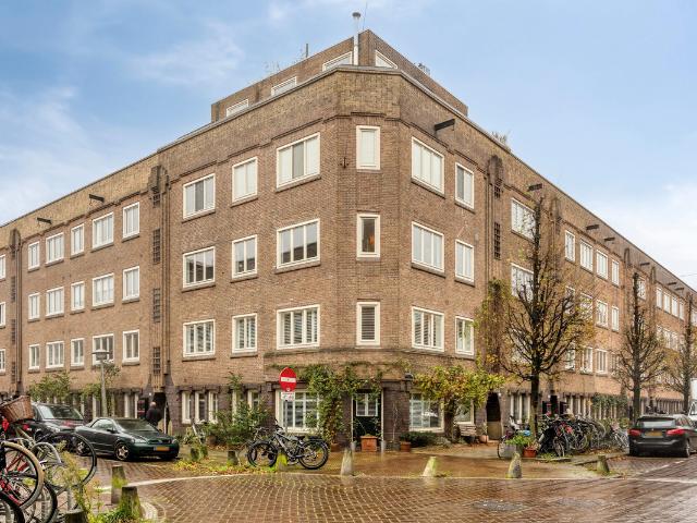 Bovenwoning te koop in West, Amsterdam
