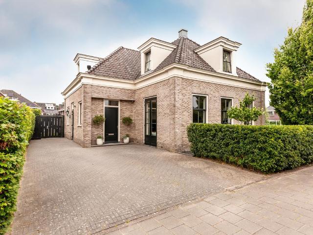 Villa te koop in Enkhuizen