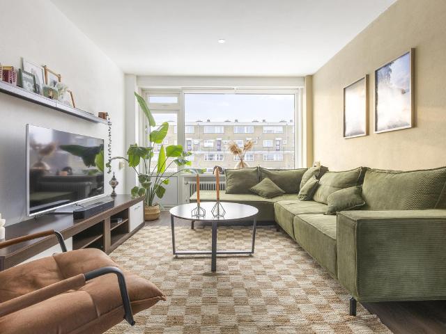 Studio te koop in Corpus den Hoorn, Groningen