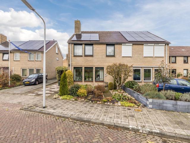 Eengezinswoning te koop in Hoogeveen, Drenthe