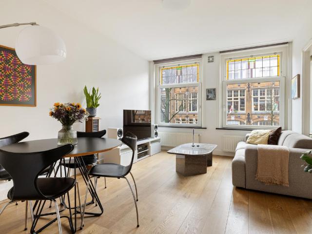 Bovenwoning te koop in West, Amsterdam