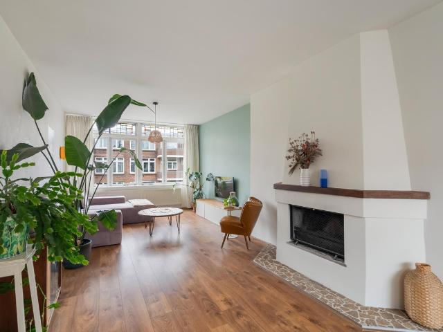 Bovenwoning te koop in Rotterdam, Zuid Holland