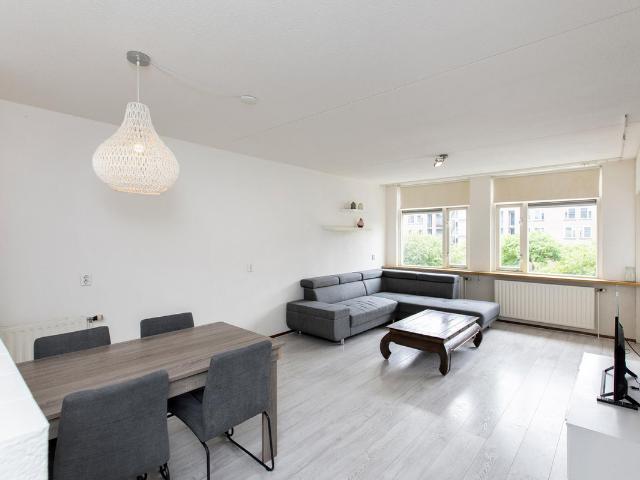 Studio te koop in Almere, Centrum