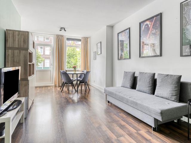 Bovenwoning te koop in Schiedam