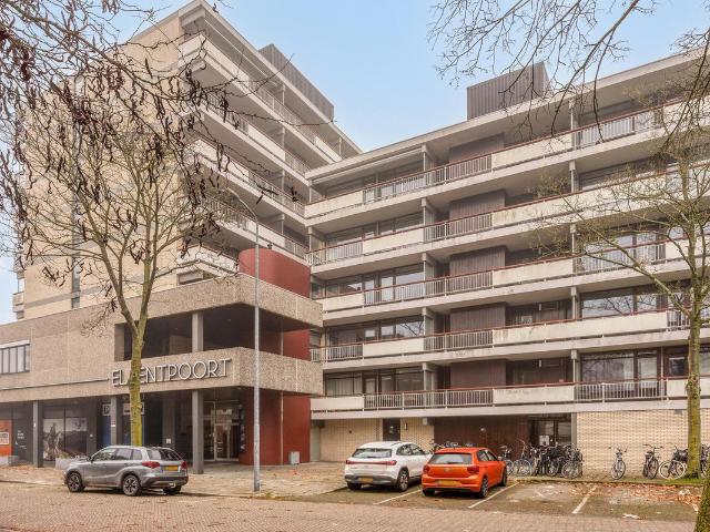 Studio te koop in Stratum, Acht