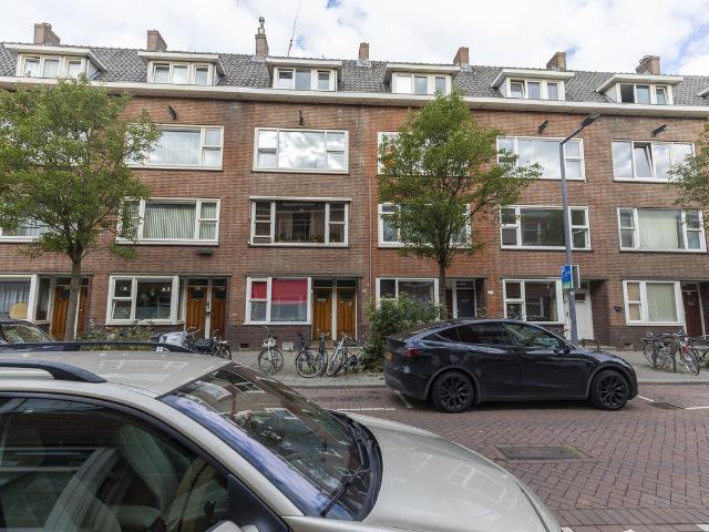 Dubbele Bovenwoning te koop in Tarwewijk, Rotterdam