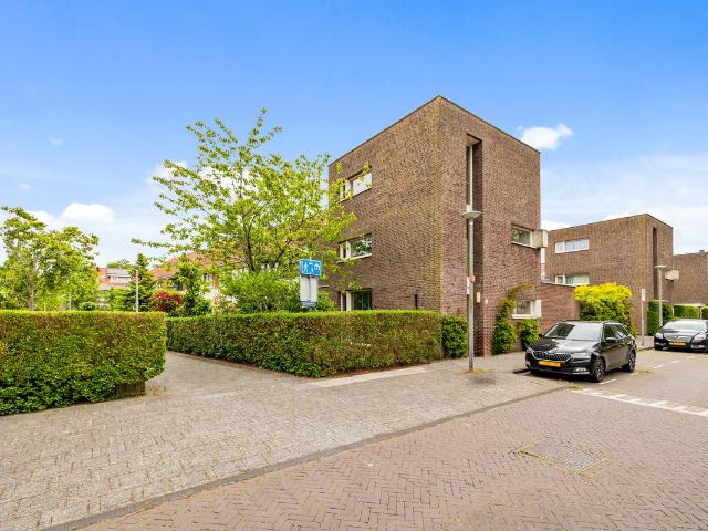 Eengezinswoning te koop in 's-gravenhage, De Vissen
