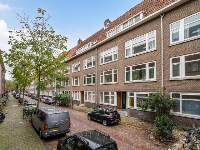 Bovenwoning te koop in Bergpolder, Rotterdam