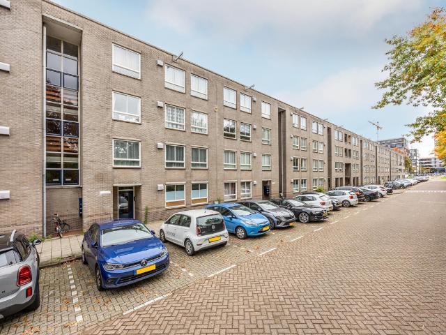 Benedenwoning te koop in Zuidoost, Amsterdam