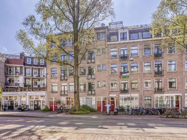 Bovenwoning te koop in Amsterdam, Indische Buurt