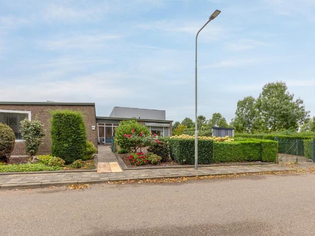 Bungalow te koop in Lindenheuvel, Geleen