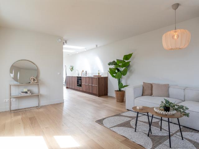 Bovenwoning te koop in Den Haag, Zuid Holland