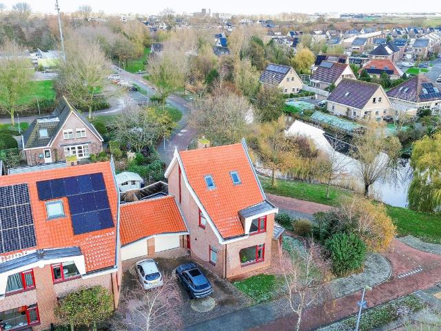 Woning te koop in Boterzwin, Den Helder