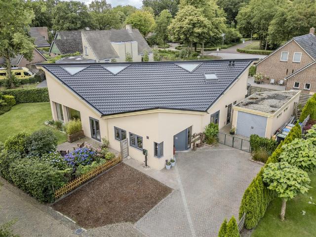 Eengezinswoning te koop in Zuidwolde, Steenbergen