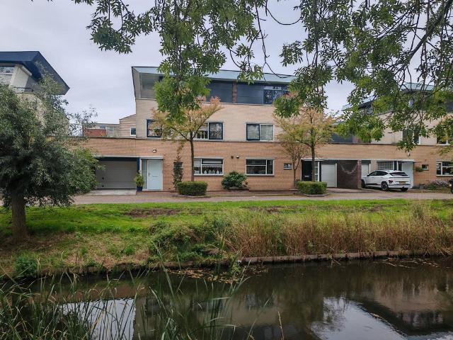 Woonboerderij te koop in De Engel, Zuid Holland