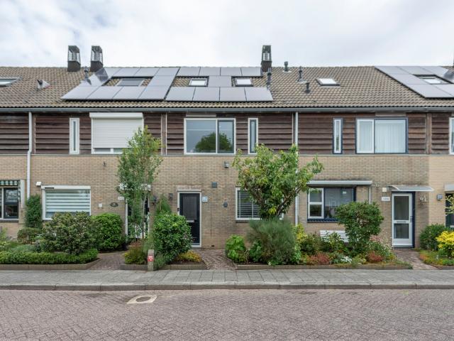 Eengezinswoning te koop in Huizen