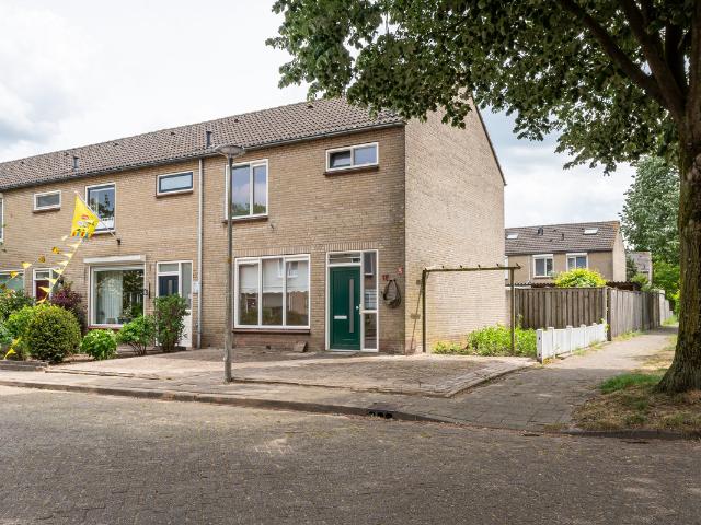 Eengezinswoning te koop in Goor, Overijssel