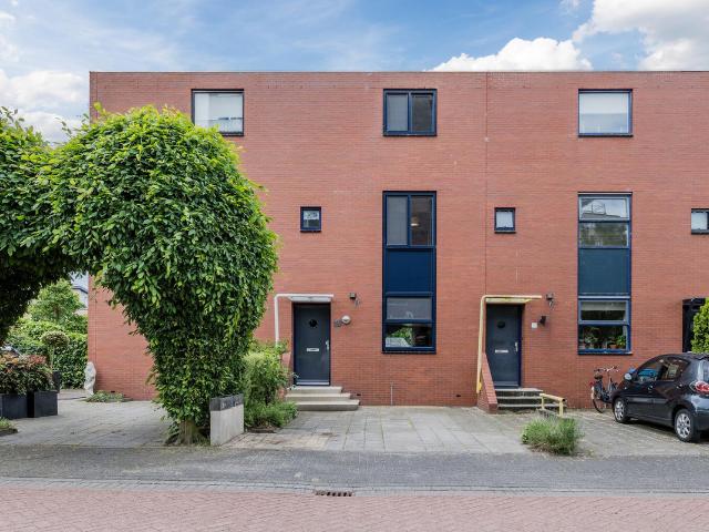 Eengezinswoning te koop in Zwolle, Hanzeland
