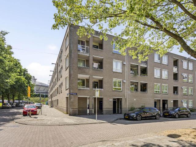 Bovenwoning te koop in Amsterdam, Venserpolder