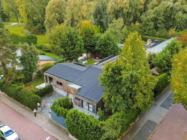 Bungalow te koop in Zaandam, Noord Holland