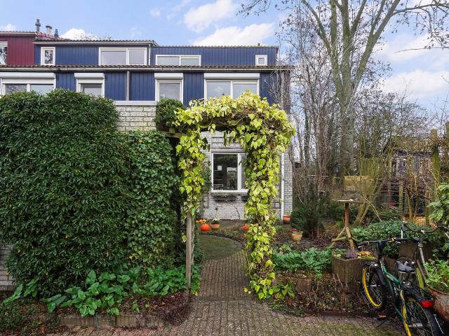 Woning te koop in Tanthof-Oost, Delft