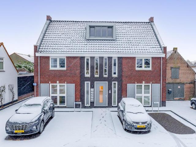 Penthouse te koop in Ouddorp, Zuid Holland