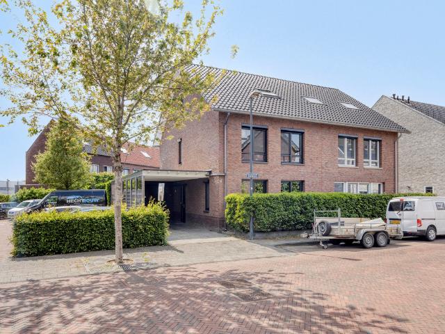 Eengezinswoning te koop in Bunschoten, Rengerswetering