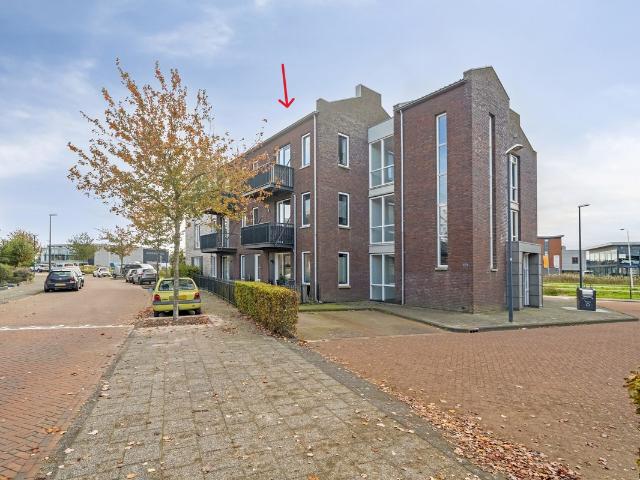 Bovenwoning te koop in Rengerswetering, Bunschoten