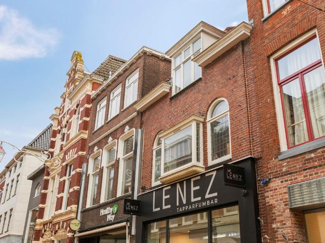 Bovenwoning te koop in Centrum, Groningen