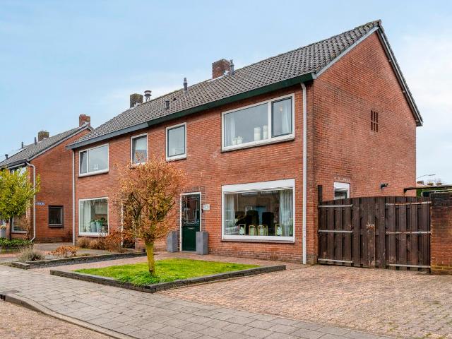 Woning te koop in Zetten, Gelderland