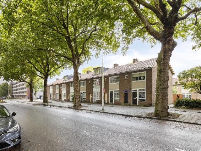 Eengezinswoning te koop in Amsterdam, Nieuw-West