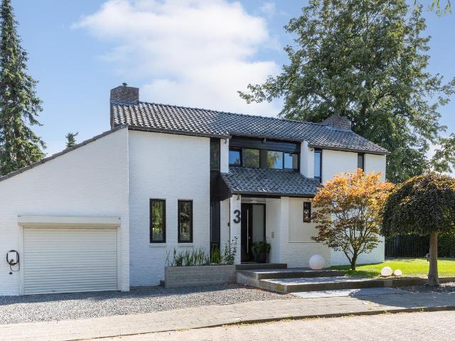 Villa te koop in Oudenbosch, Noord Brabant