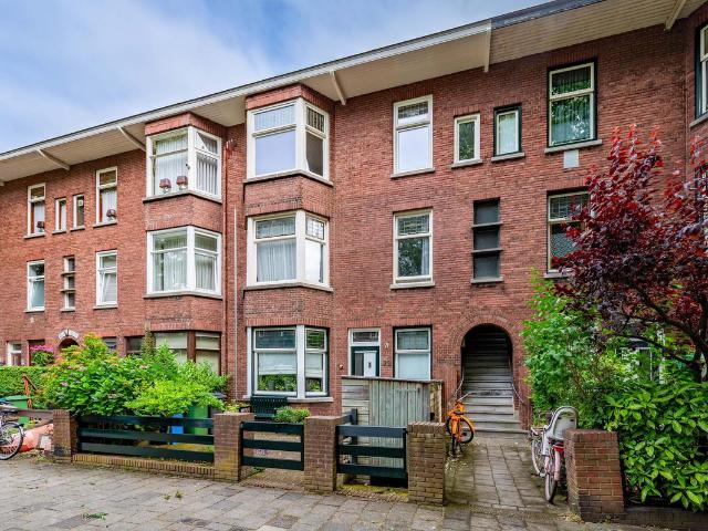 Bovenwoning te koop in Rijswijk, Cromvliet
