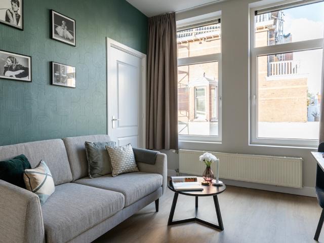 Appartement te koop in 's-gravenhage, Vooruit II