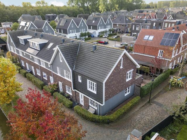 Woning te koop in Almere-haven, Flevoland