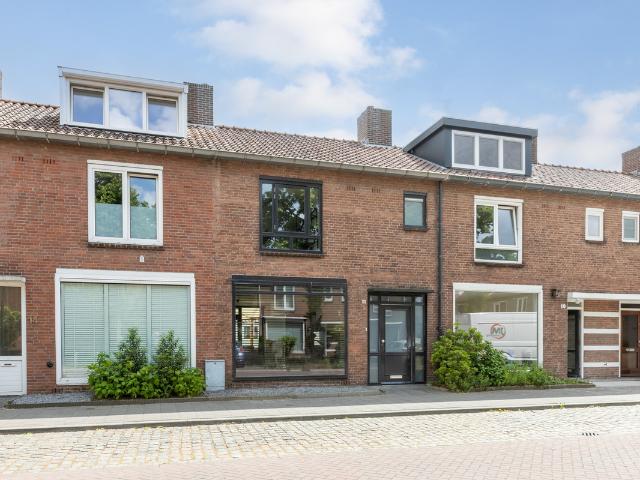 Eengezinswoning te koop in Breda, Doornbos-Linie