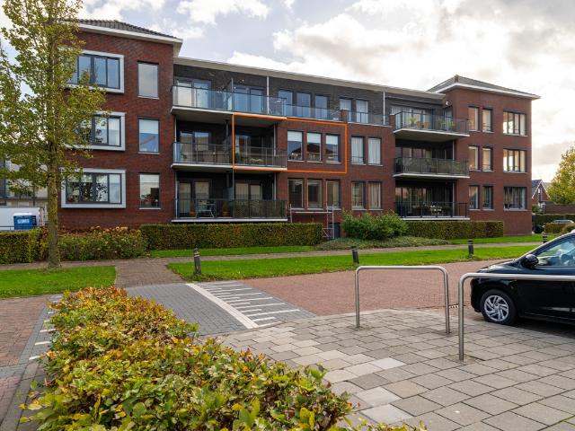 Bovenwoning te koop in Woudrichem, Noord Brabant