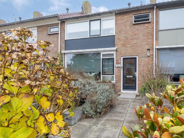 Eengezinswoning te koop in Den Helder