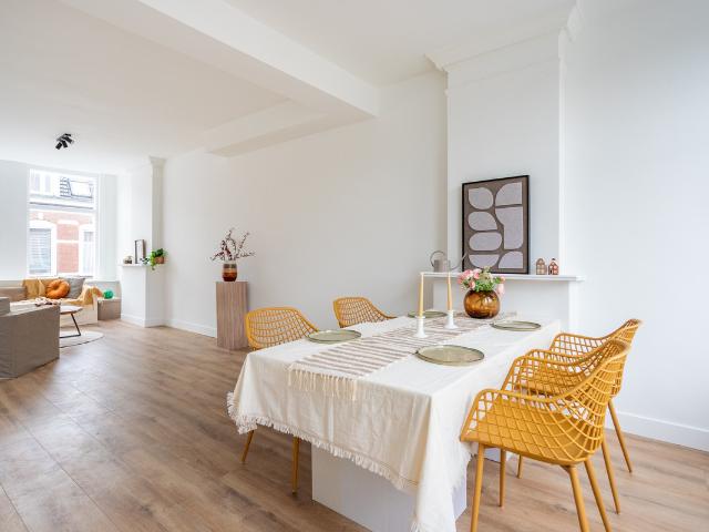 Bovenwoning te koop in Haarlem, Noord Holland