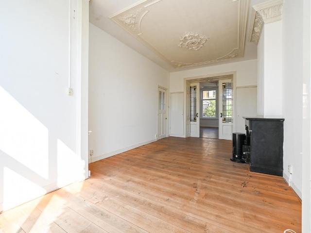 Appartement te koop in 's-gravenhage, Regentessekwartier