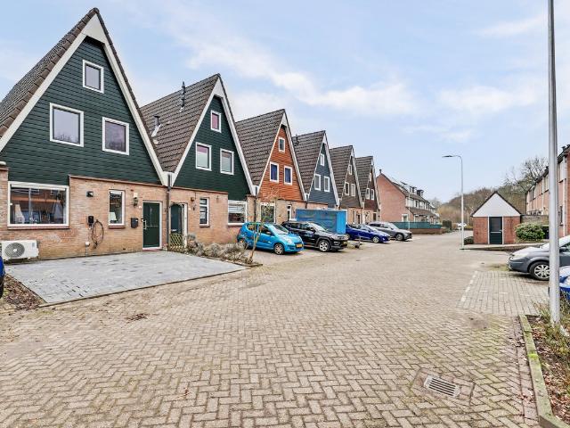 Woning te koop in Dordwijk, 's-gravendeel