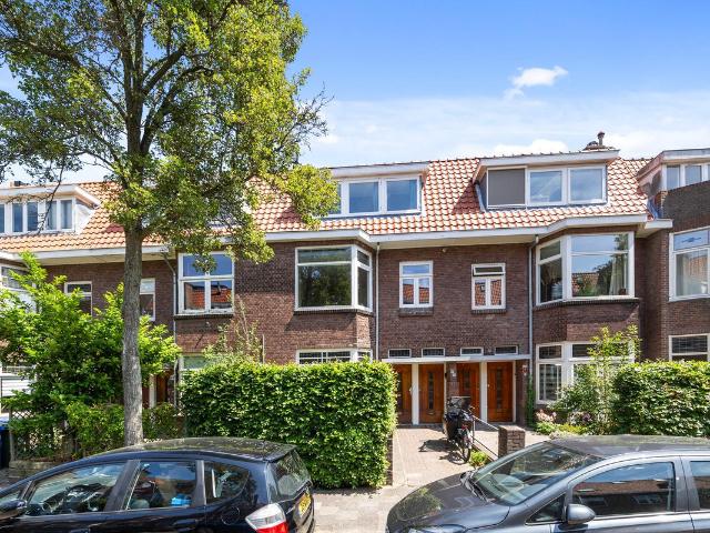 Bovenwoning te koop in Rijswijk, Cromvliet