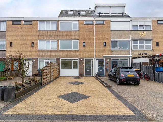 Bovenwoning te koop in Bunschoten, Utrecht