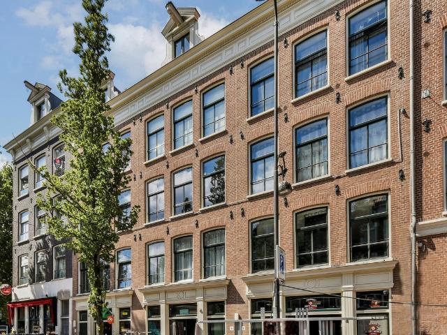 Bovenwoning te koop in Amsterdam, Oost