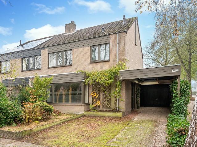 Eengezinswoning te koop in Oerle, Noord Brabant