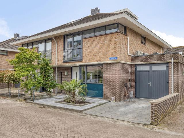 Eengezinswoning te koop in Puttershoek