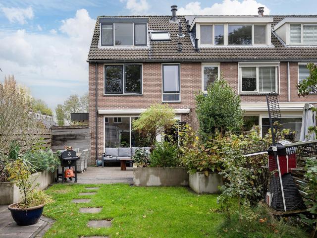 Woning te koop in Koudekerk Aan Den Rijn, Zuid Holland