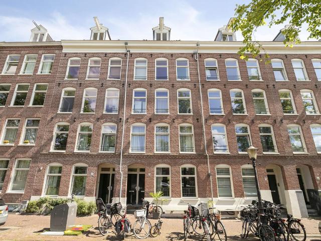 Bovenwoning te koop in Amsterdam, Staatsliedenbuurt