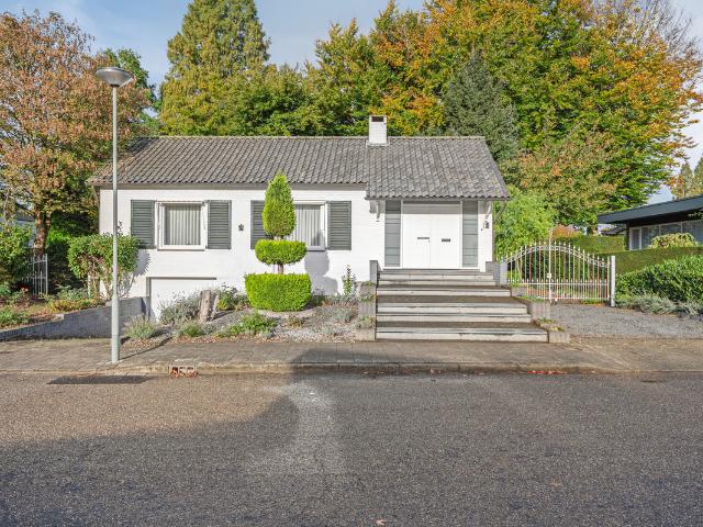 Bungalow te koop in Geleen, Limburg